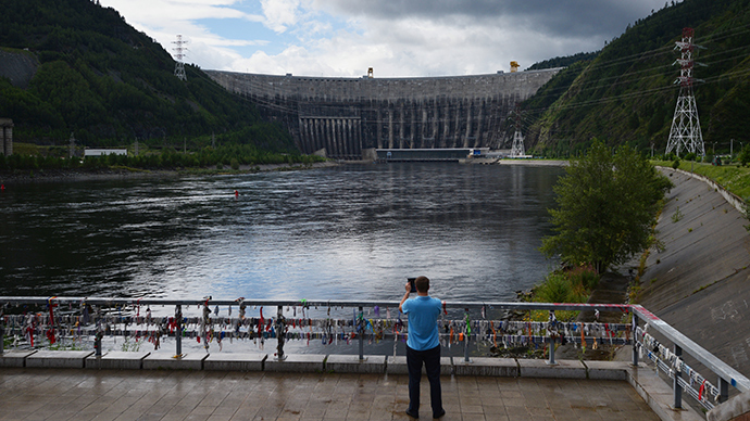 крупнейшая ГЭС России
