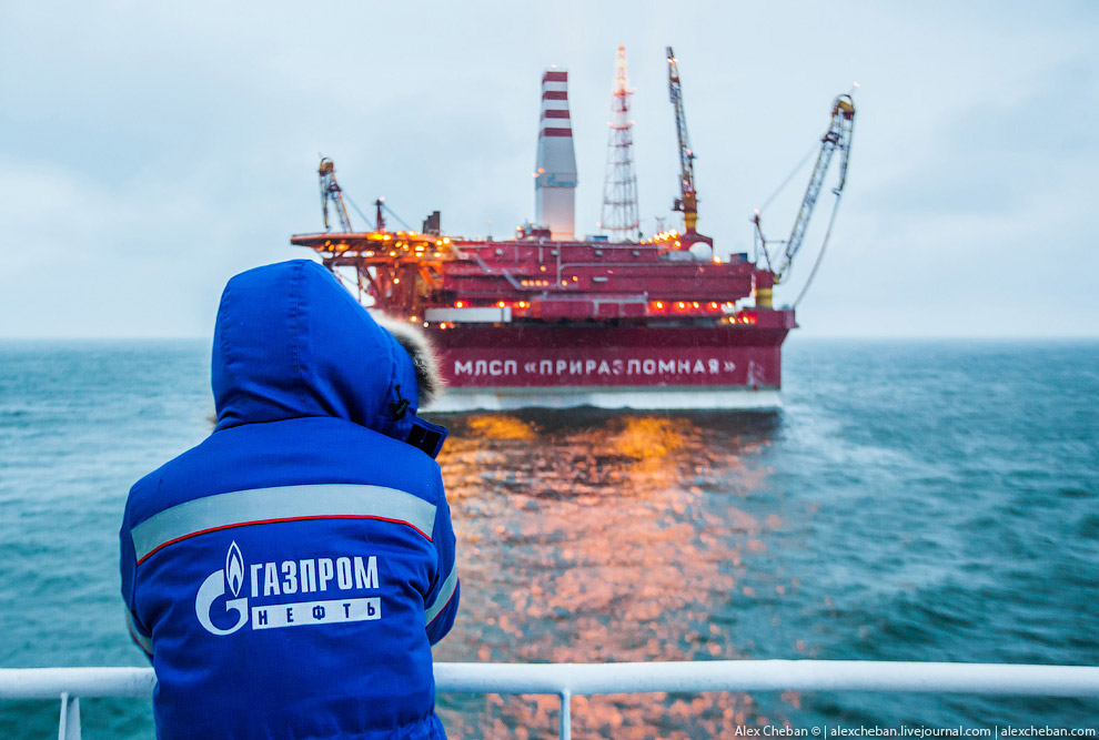 How extract oil in the Arctic on the Prirazlomnaya platform 35