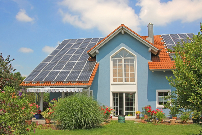 Солнечные коллекторы помогут сэкономить затраты на отопление дома и подогрев воды