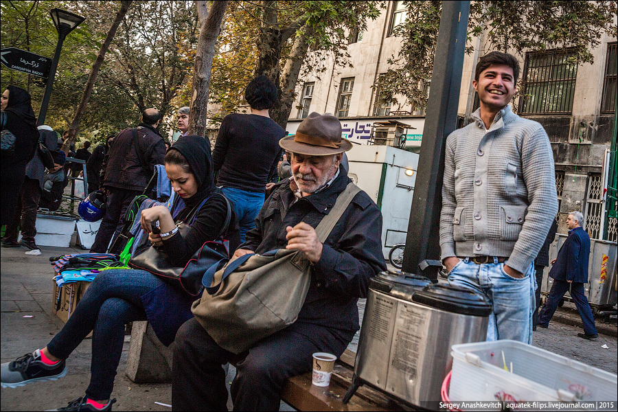 Люди в Иране
