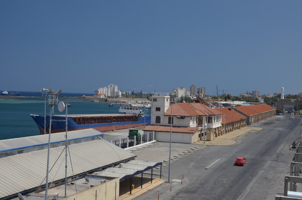 Vtl9u0ZSQ1g Фамагуста самый интересный город Кипра.