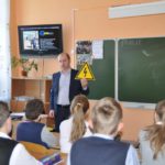 Энергетики филиала «Кировэнерго» призывает родителей научить детей правильному поведению вблизи объектов энергетики